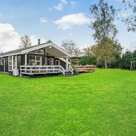 Amazing In Grenaa With Sauna Holiday home *