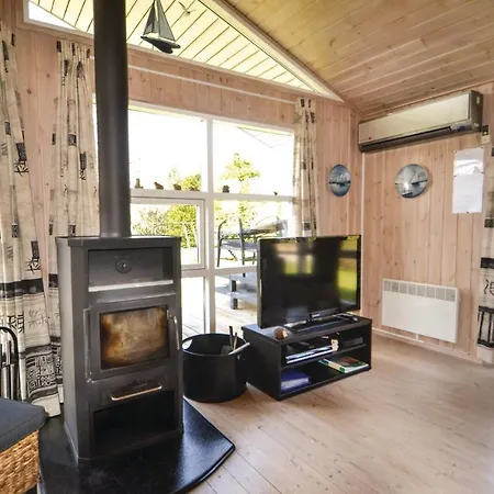 Amazing In Grenaa With Sauna Holiday home Stokkebro